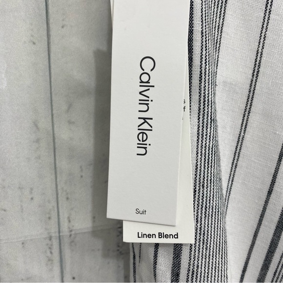 Calvin Klein Size 8 White Black Striped Cropped Linen Pants Pockets 20" Inseam - Picture 11 of 13